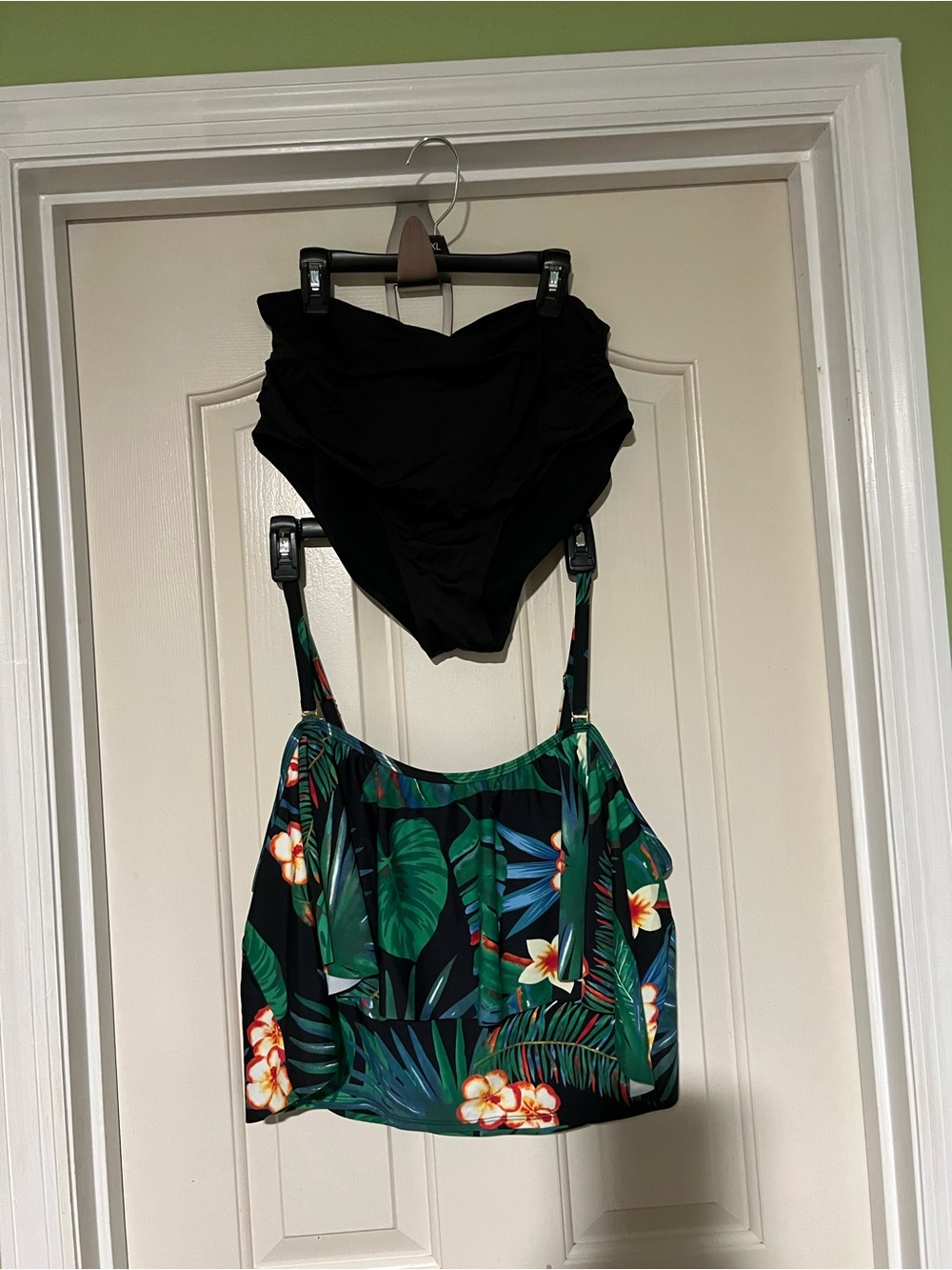 🔥 Tropical Print Two-Piece Swim Set - Black & Green mix and match